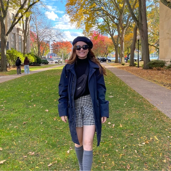 Meet the Posher Other - Meet your Posher, Kelly